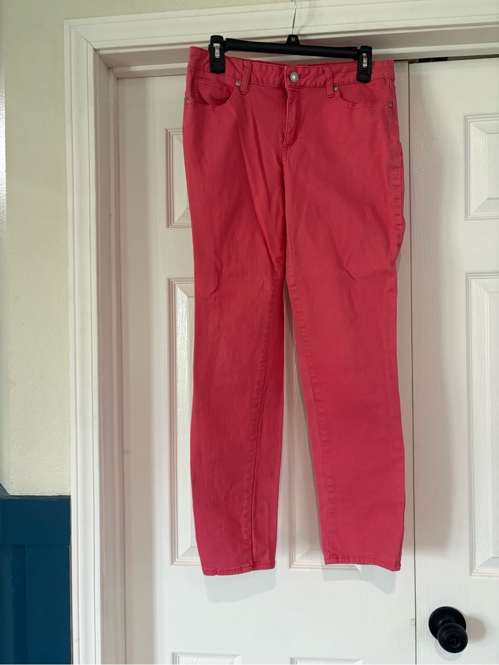 crown & ivy Coral Skinny Jeans